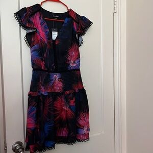 NWT bebe floral dress size: S